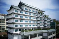 Hotel Illua Hotel in zona The World's Mistery Library