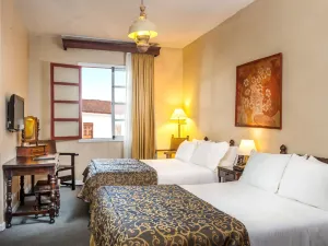 Hotel Dann Monasterio