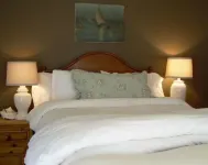 Salmonberry Inn & Beach House