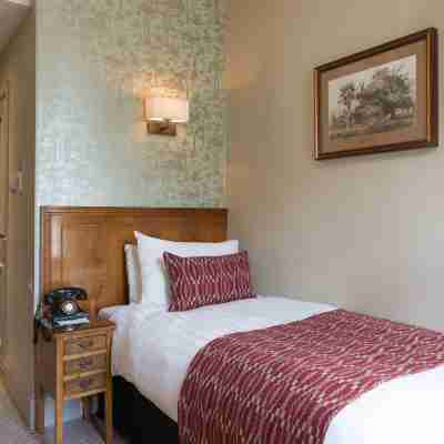 The Crown Manor House Hotel Rooms