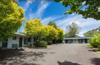 Sky Rider Motor Inn Hotels near Bridal Veil Falls Track