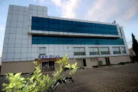 HAN Otel Hôtels à proximité de : Ozaltin Tarim