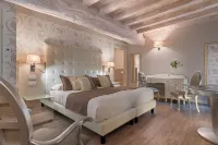 Borgo il Mezzanino Hôtels à : Puegnago sul Garda