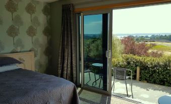 Redvale Ridge B&B - Housity