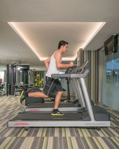 ジム アストリア カレントの写真