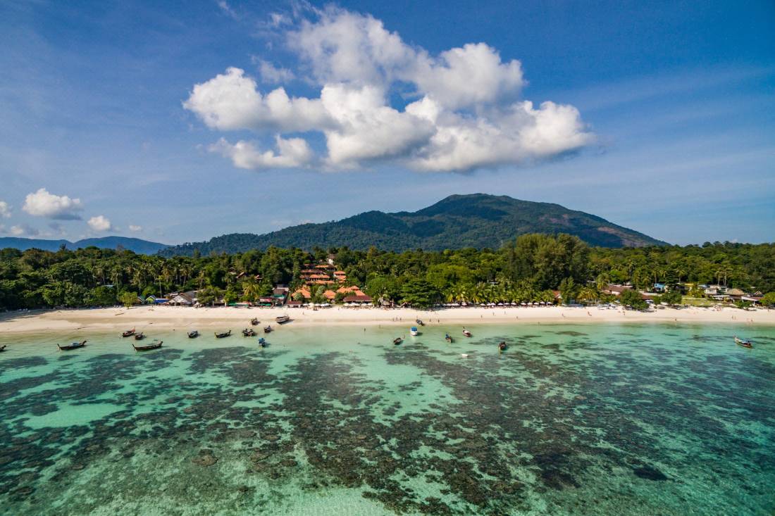フォーラ ダイビング リゾート パタヤ ビーチ リペ島 を宿泊予約 22年安い料金プラン 口コミ 部屋写真 Trip Com