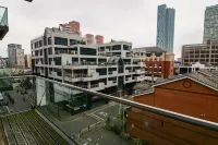 Apartment Wharf - Discovery Dock West Hotels in Lontoo