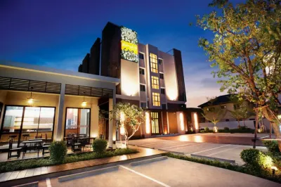 Collection O The Bangkok Cha Cha Suite Hotel in zona Micro Line Research Corporation Company Limited