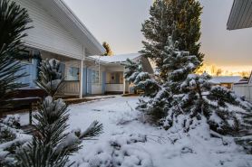 Arctic Resort Delight
