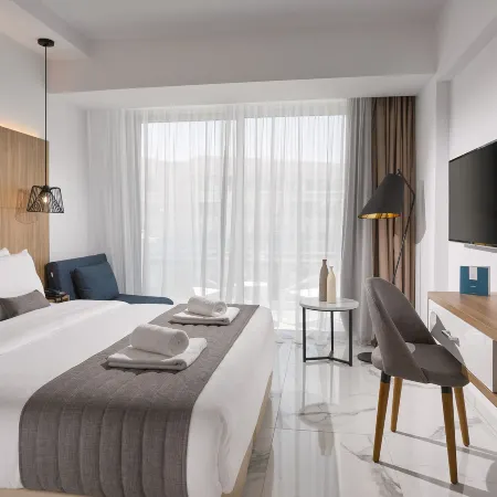 The Blue Ivy Hotel & Suites