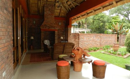 Kutandara Lodges - Housity