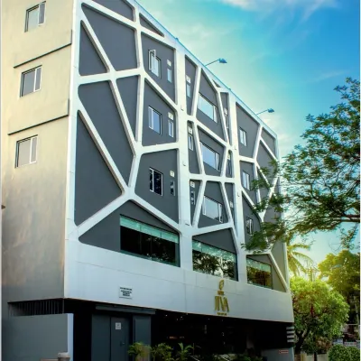 Hotel Jiva Hotels near Dimna Chowk