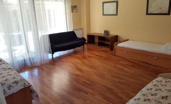 House with 4 Bedrooms in Laguardia, with Furnished Terrace and Wifi