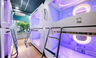 Nang Capsule Hostel