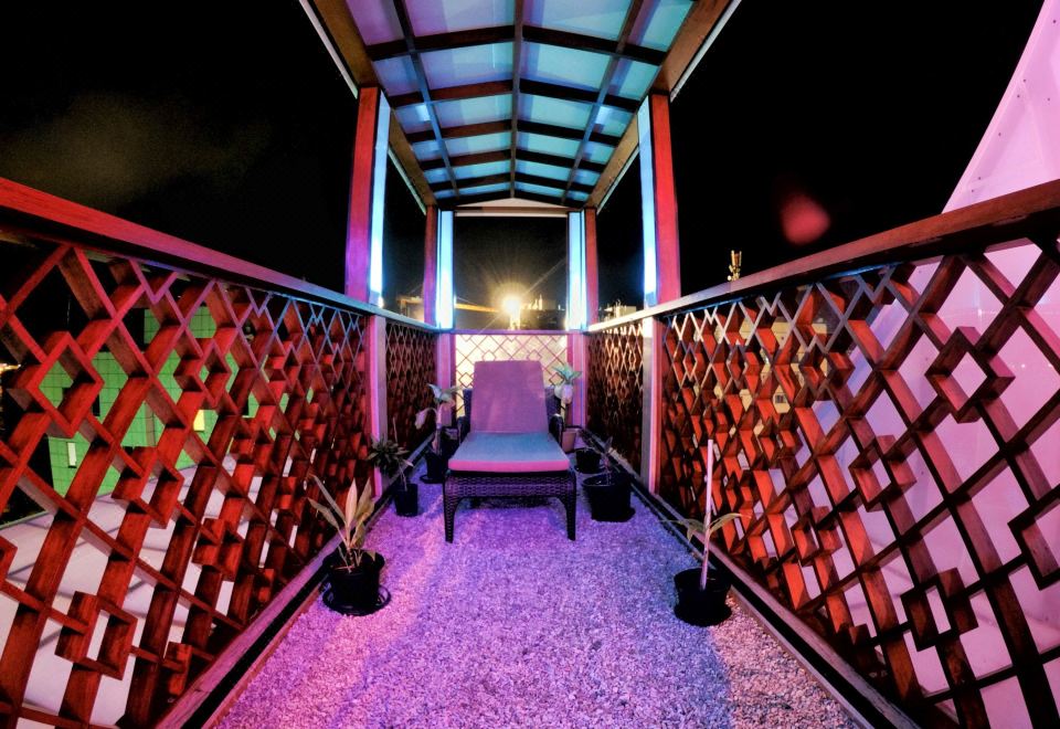 식스 인 원 게스트하우스 외관