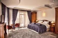 Multi Grand Pharaon Hotel Hotels in Dzoraghbyur