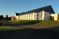 Brit Hotel Landivisiau Hotels in Sizun