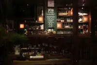 The Deer Head Inn - bar
