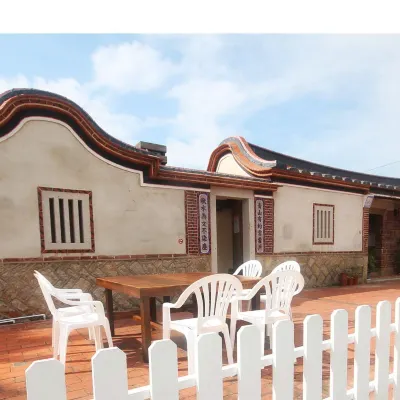 Longmen Inn Bed and Breakfast Hotels near Kinmen Guningtou Peace Square