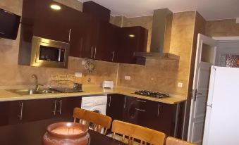 Na Crista da Onda - Housity