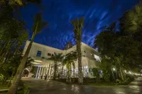 Coco Ocean Resort & Spa Hotels near Kotu Stream