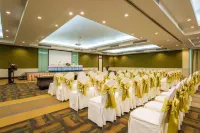 Pattana Sports Resort Hotels in Ban Bueng