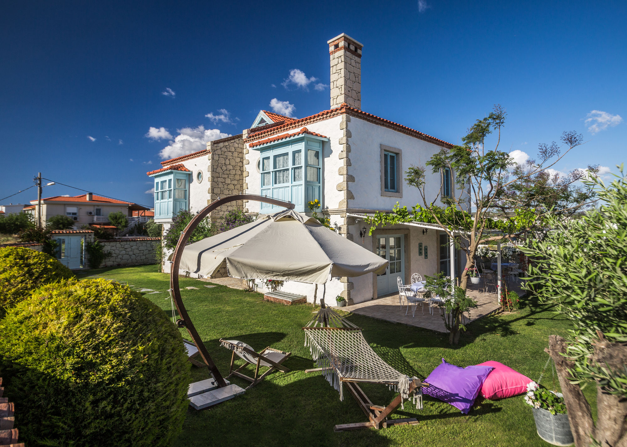 Deniz Kabugu Otel (Deniz Kabugu Hotel)