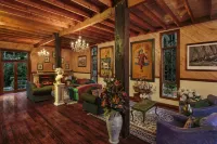Mt Tamborine Stonehaven Manor Hotels in Mount Tamborine