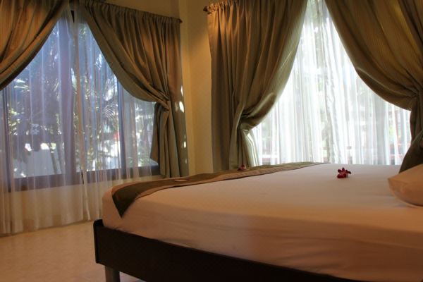더 워터프런트 부티크 호텔 & 카페(The Waterfront Hotel at Fishermans Village)_5