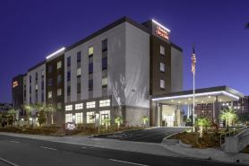 Hampton Inn & Suites Irvine/Orange County Airport