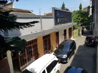 Hotel Astria Graha Các khách sạn ở Cikawao