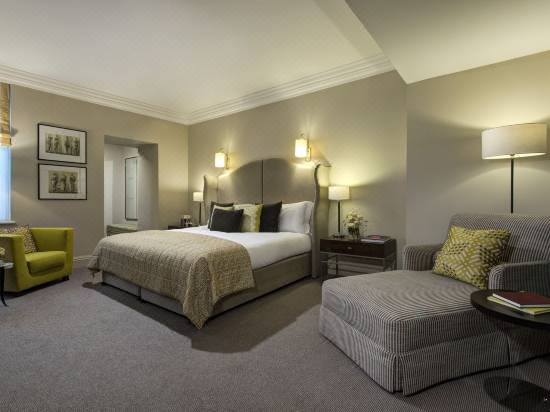 Rocco Forte Brown S Hotel Reviews For 5 Star Hotels In London Trip Com
