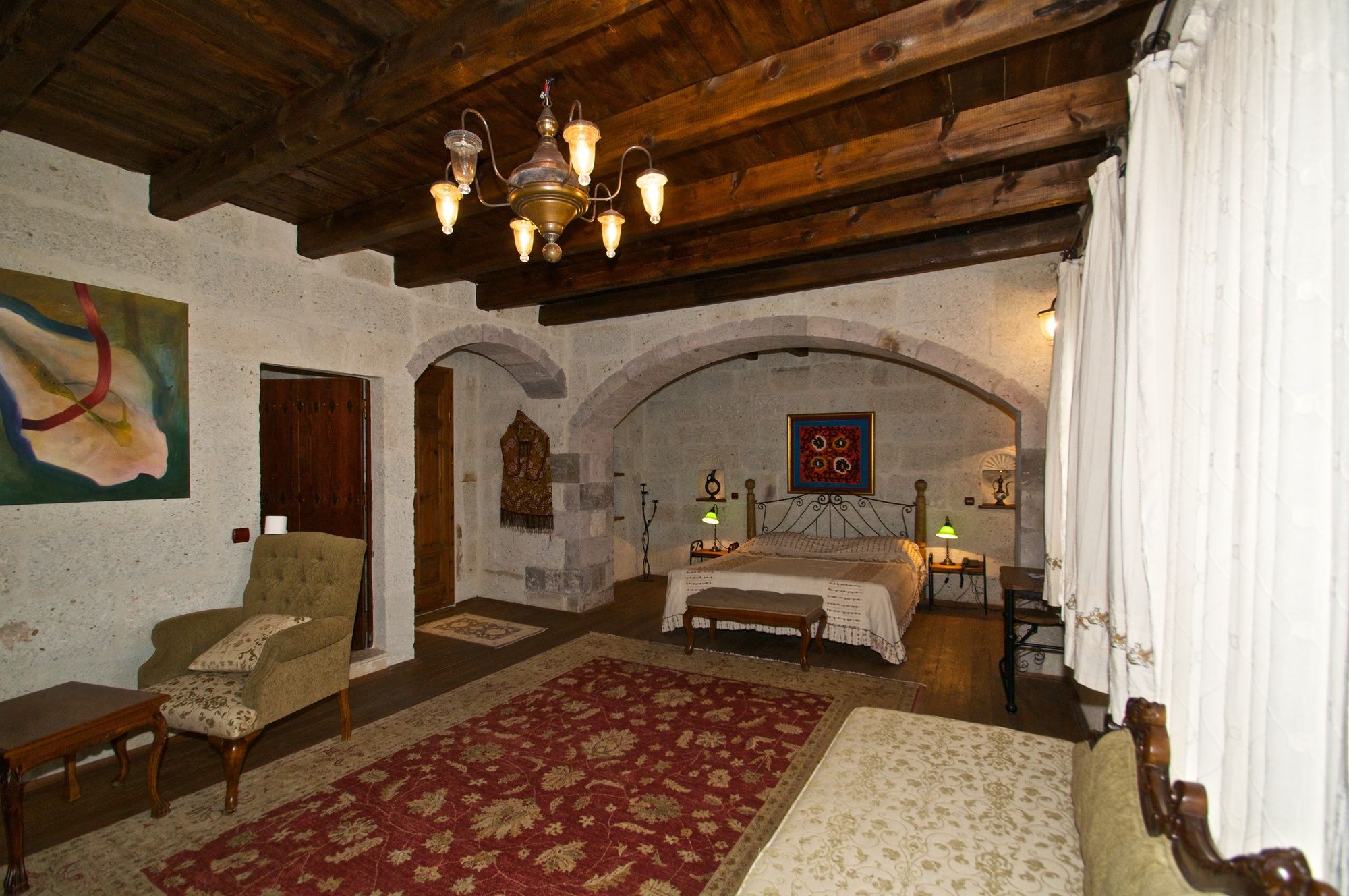 Sultan Cave Suites