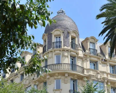 โรงแรมลา วีลา นีซ วิคเตอร์อูโก โรงแรมในนีซ