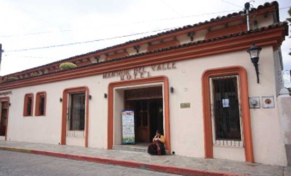 Hotel Mansion Del Valle - Housity