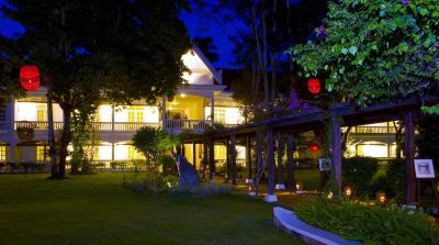 庭 メゾン スワンナプーム ホテルの写真