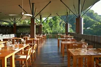 Rabot Hotel from Hotel Chocolat - Desayuno