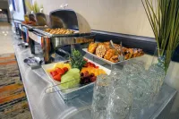 Renaissance Chicago Glenview Suites Hotel - Aamiainen