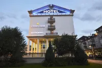 Golden Tulip CDG Airport Roissy Hotel a Roissy-en-France