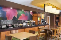 Fairfield Inn & Suites Minneapolis St. Paul/Roseville Hotels in Roseville