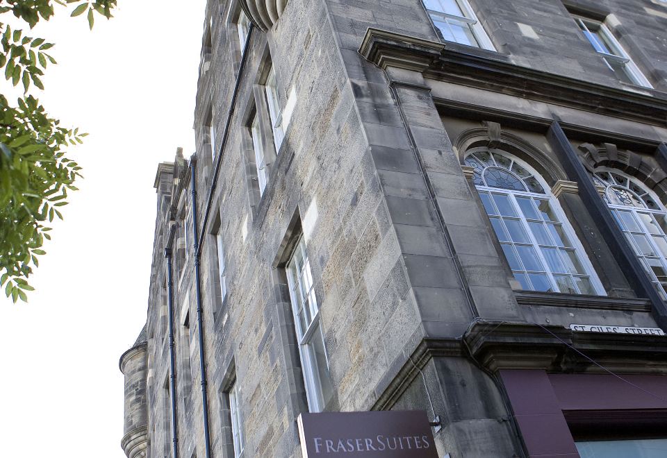 Fraser Suites Edinburgh HotelOver view