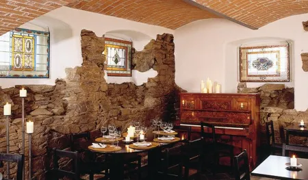 Hotel Sächsischer Hof Отели в г. Грюнхайн-Байерфельд