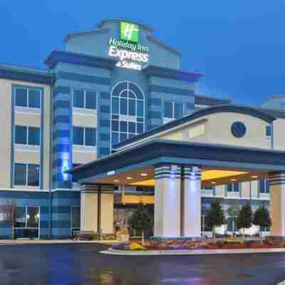Holiday Inn Express & Suites Warner Robins North West Hotel Exterior