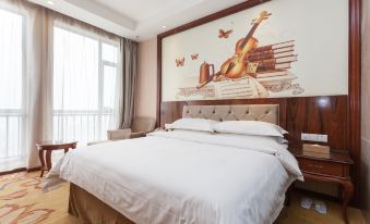 Vienna Classic Hotel (Houma Jinzuan)