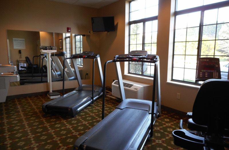 Holiday Inn Express Hocking Hills-Logan by IHG photo 5