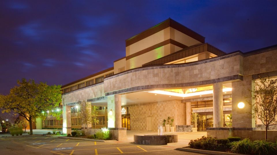 Holiday Inn & Suites CHICAGO NORTH SHORE (SKOKIE) by IHG