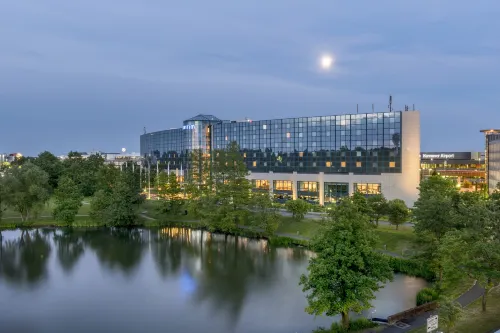 Maritim Airport Hotel Hannover Hotels in Frielingen