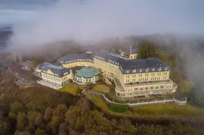 Steigenberger Icon Grandhotel & Spa Petersberg Hotel di Oberpleis