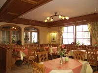 Landgasthof Goldene Rose Hotels near Veste Coburg