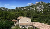 Benvengudo Hotels in Les Baux-de-Provence